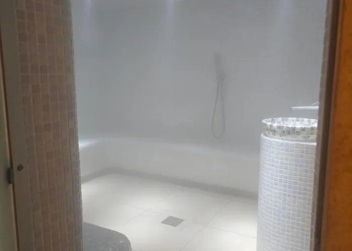 4n Lux & アパート